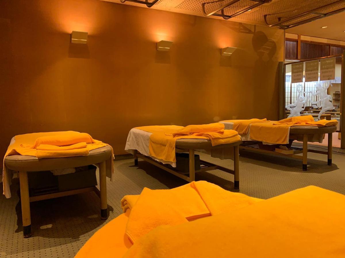 Funabashi Grand Sauna&Capsule Hotel Esterno foto